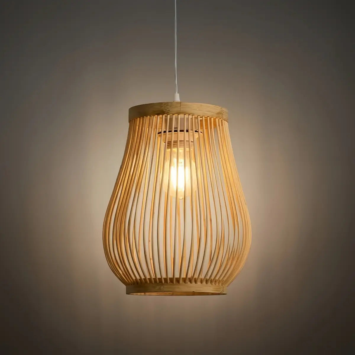 Rustic Handwoven Rattan Pendant Light -- Natural Texture for Dining Room - Flindria