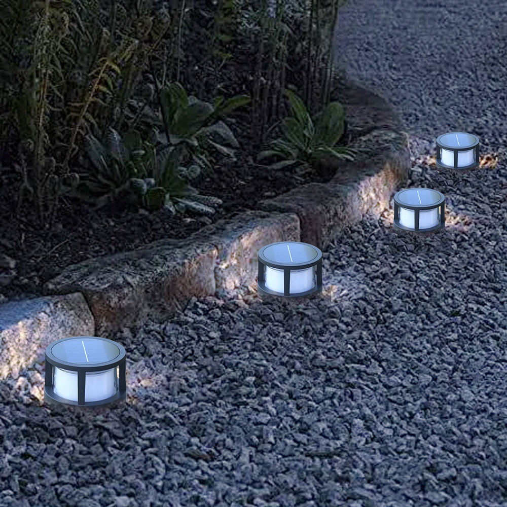 Moderní kovová venkovní lampa – černý design krychle a válce - Flindria