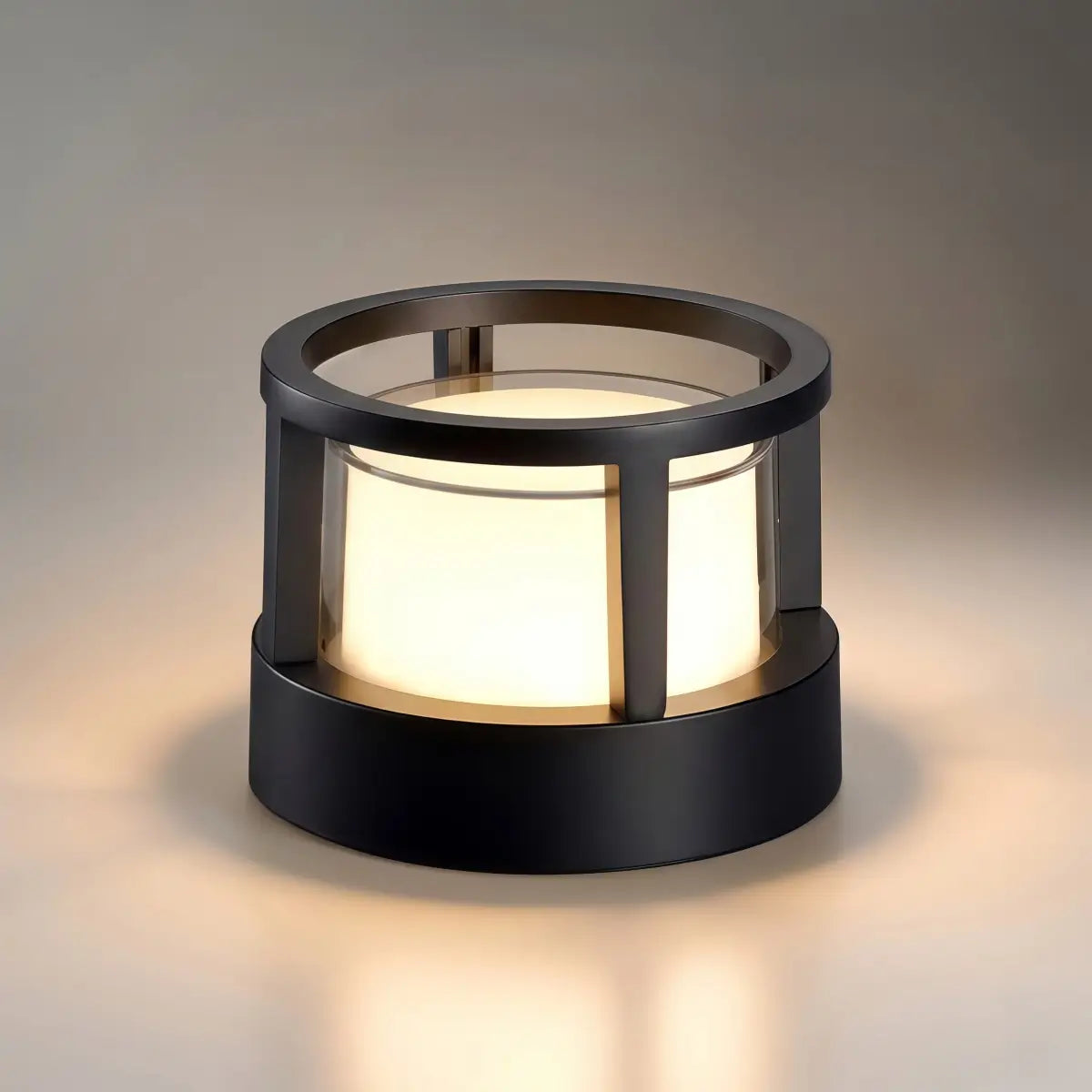 Moderní kovová venkovní lampa – černý design krychle a válce - Flindria