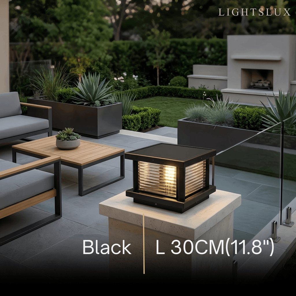 Luz de pilar cuadrada moderna - metal/vidrio negro/latón/bronce para jardín - Flindria