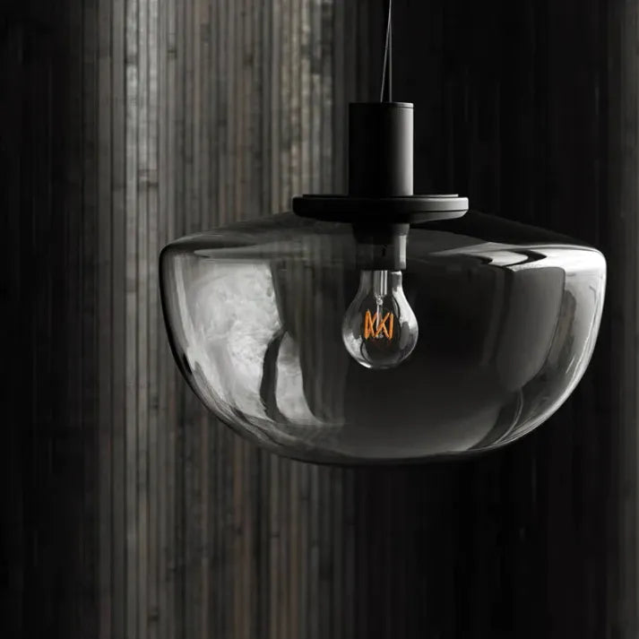 Kentro Pendelleuchte mit Glasglobus für Essbereich und Küche
