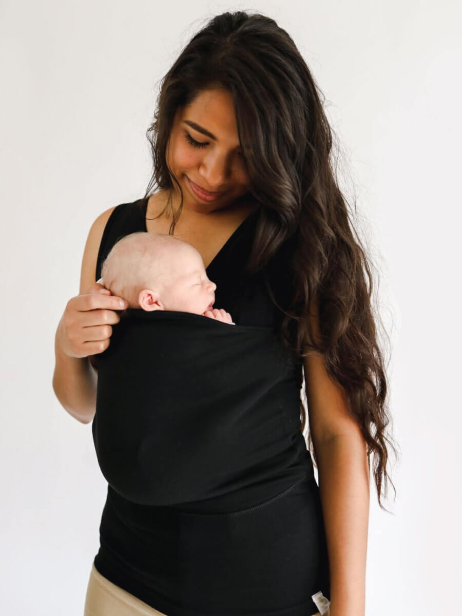Babytrage-T-Shirt — stilvolles freihändiges Tragen des Babys