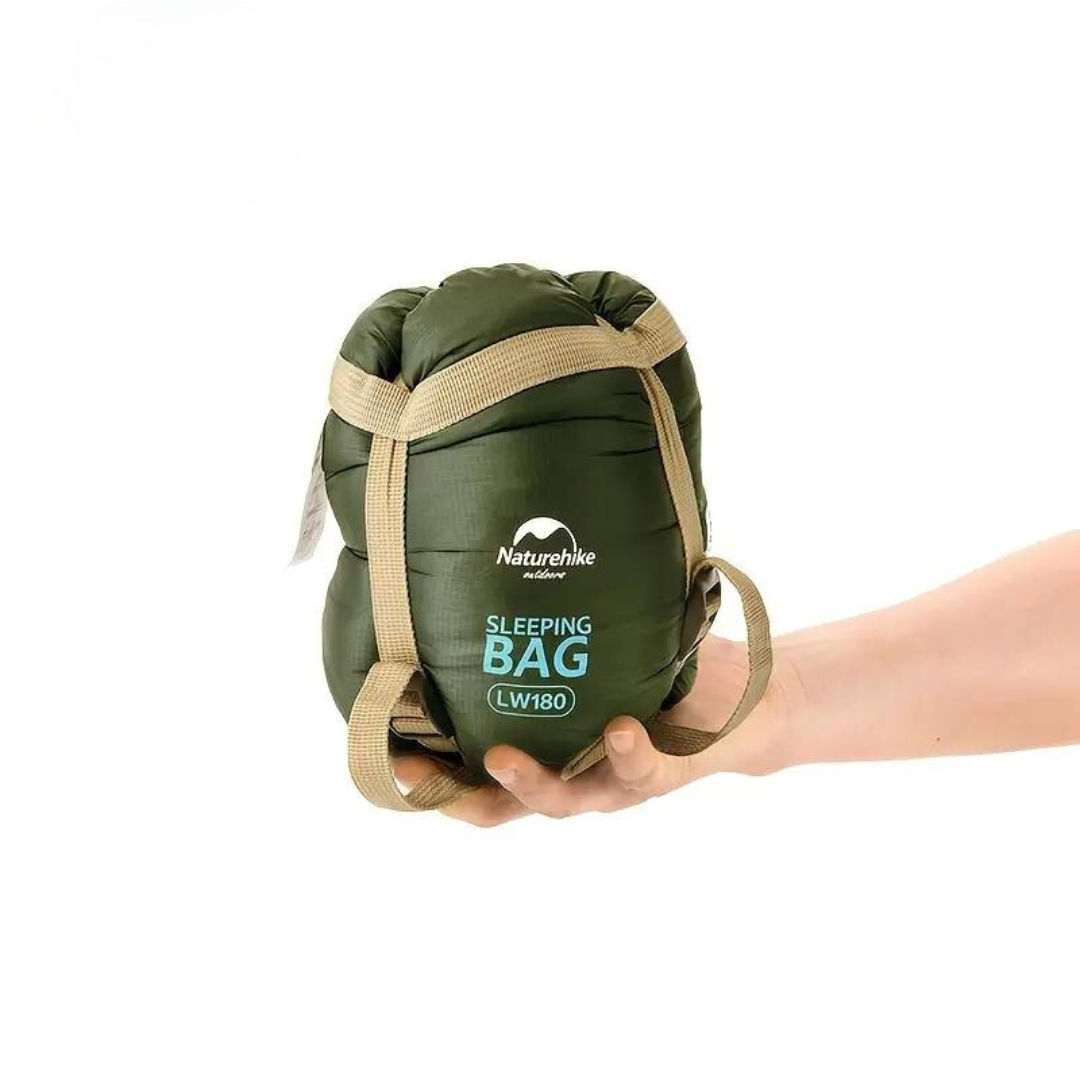 trailease kompakter Schlafsack — Leicht, warm und platzsparend