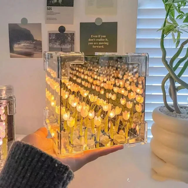 WeCool DIY Infinity Bloom Tulip Lamp — Mirrored Light 🌷