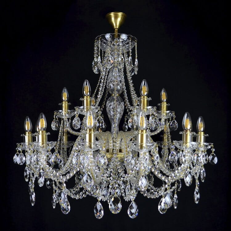 Imperialer Kristall-Kronleuchter — 16 Glastrompeten, handgeschliffene Schalen