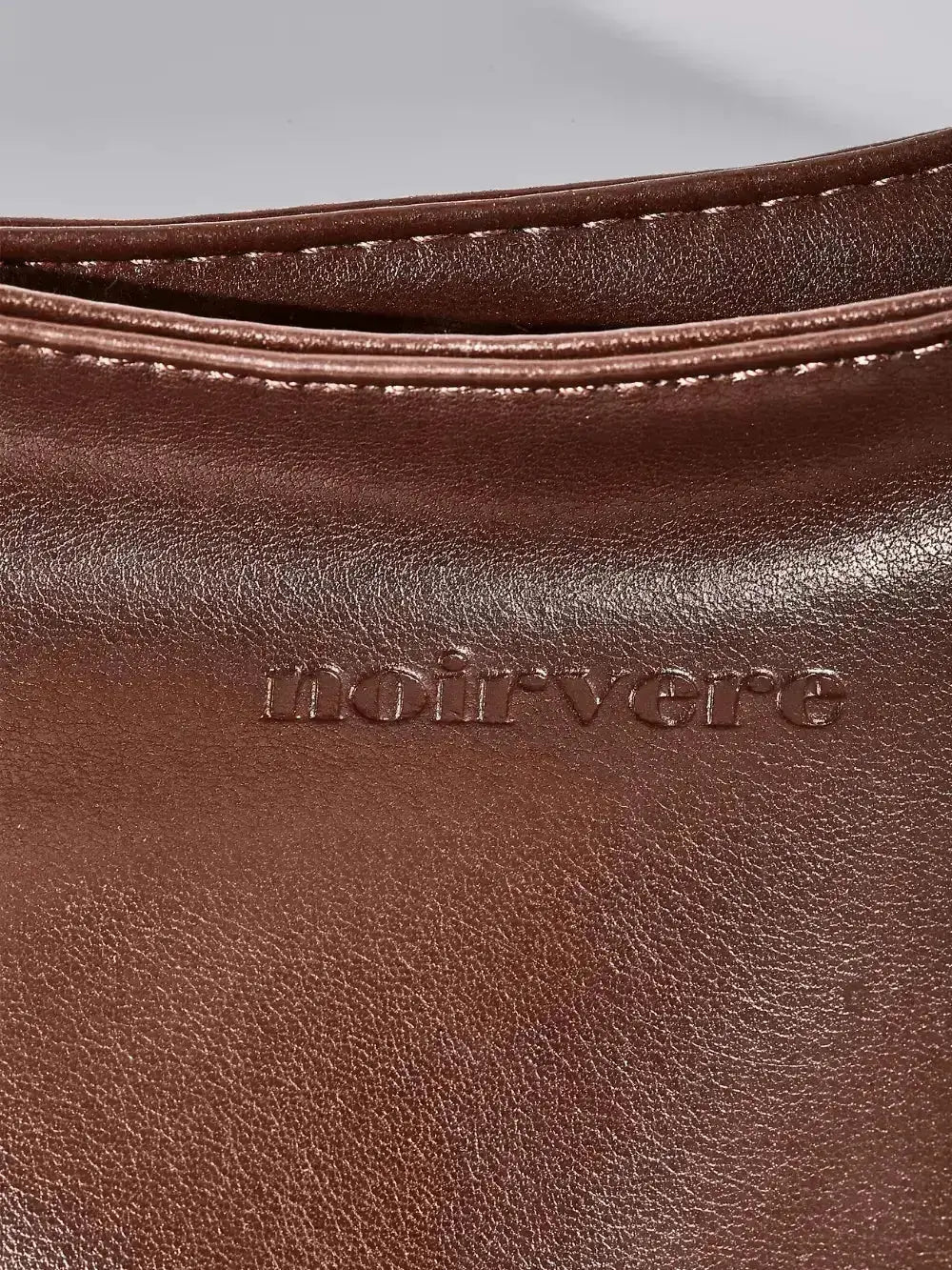 Timeless Bucket Shape Handbag — Structured Design, Spacious Interior