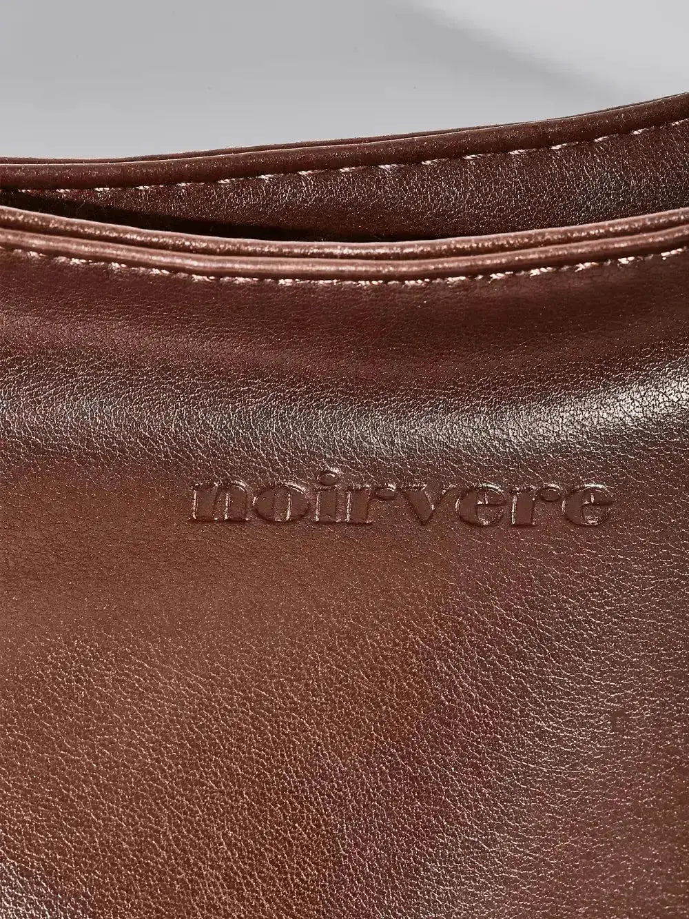 Timeless Bucket Shape Handbag — Structured Design, Spacious Interior