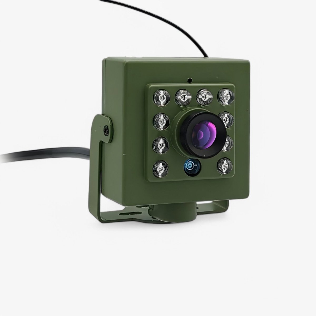 1080p HD weatherproof wildlife camera with night vision, motion detection, and remote access | Filindra