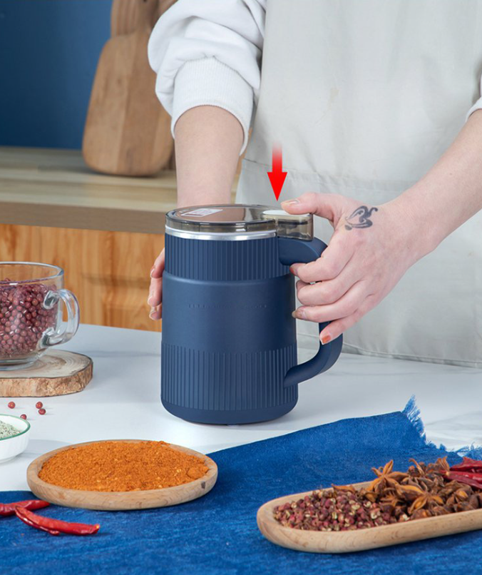Elektrische Getreidemühle Grainmaker — Frische-Mehl-Mühle