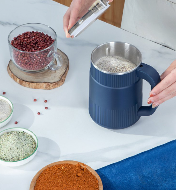 Elektrische Getreidemühle Grainmaker — Frische-Mehl-Mühle