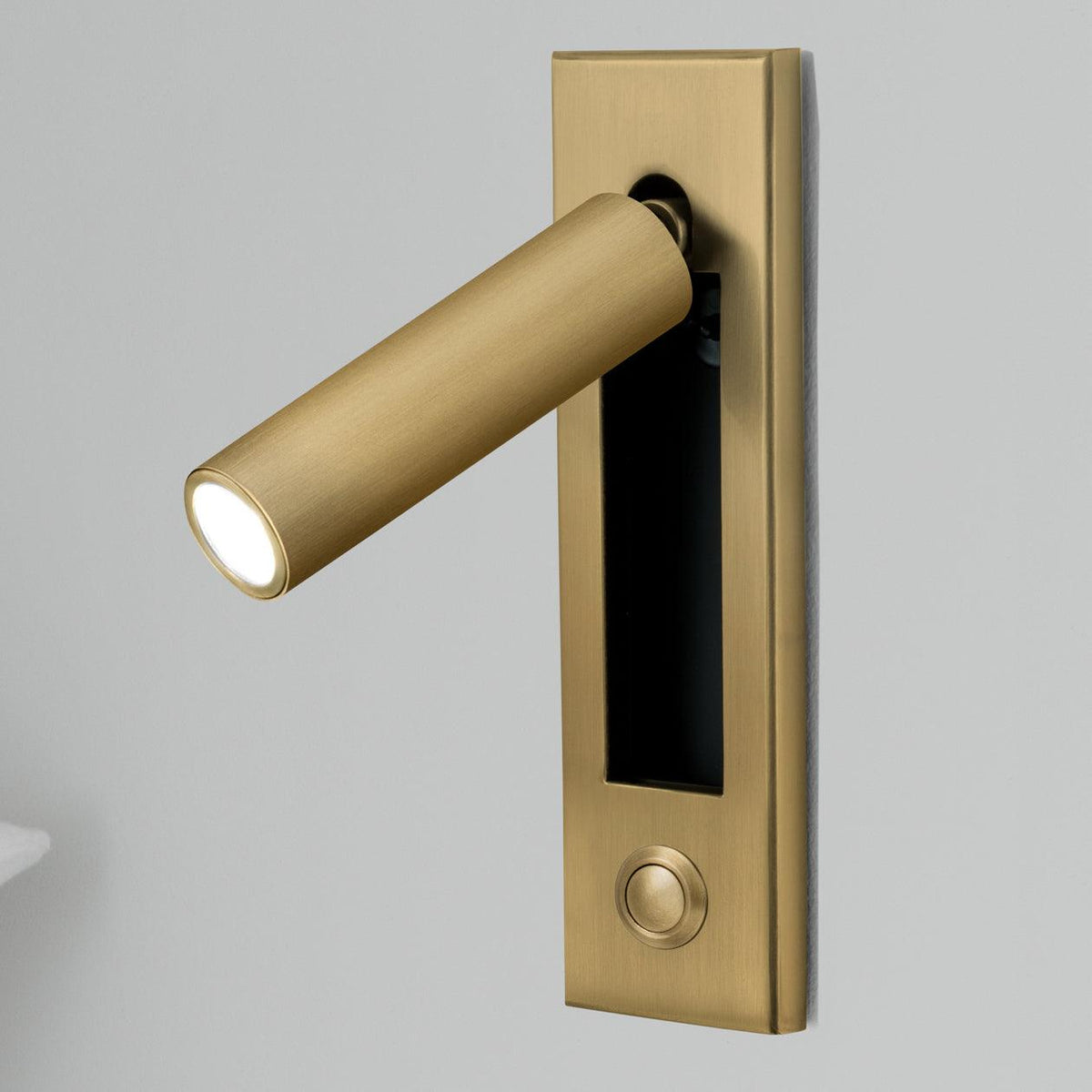 NexaWall Recessed Bedside Light — Integrated Flush-Mount Wall Lamp