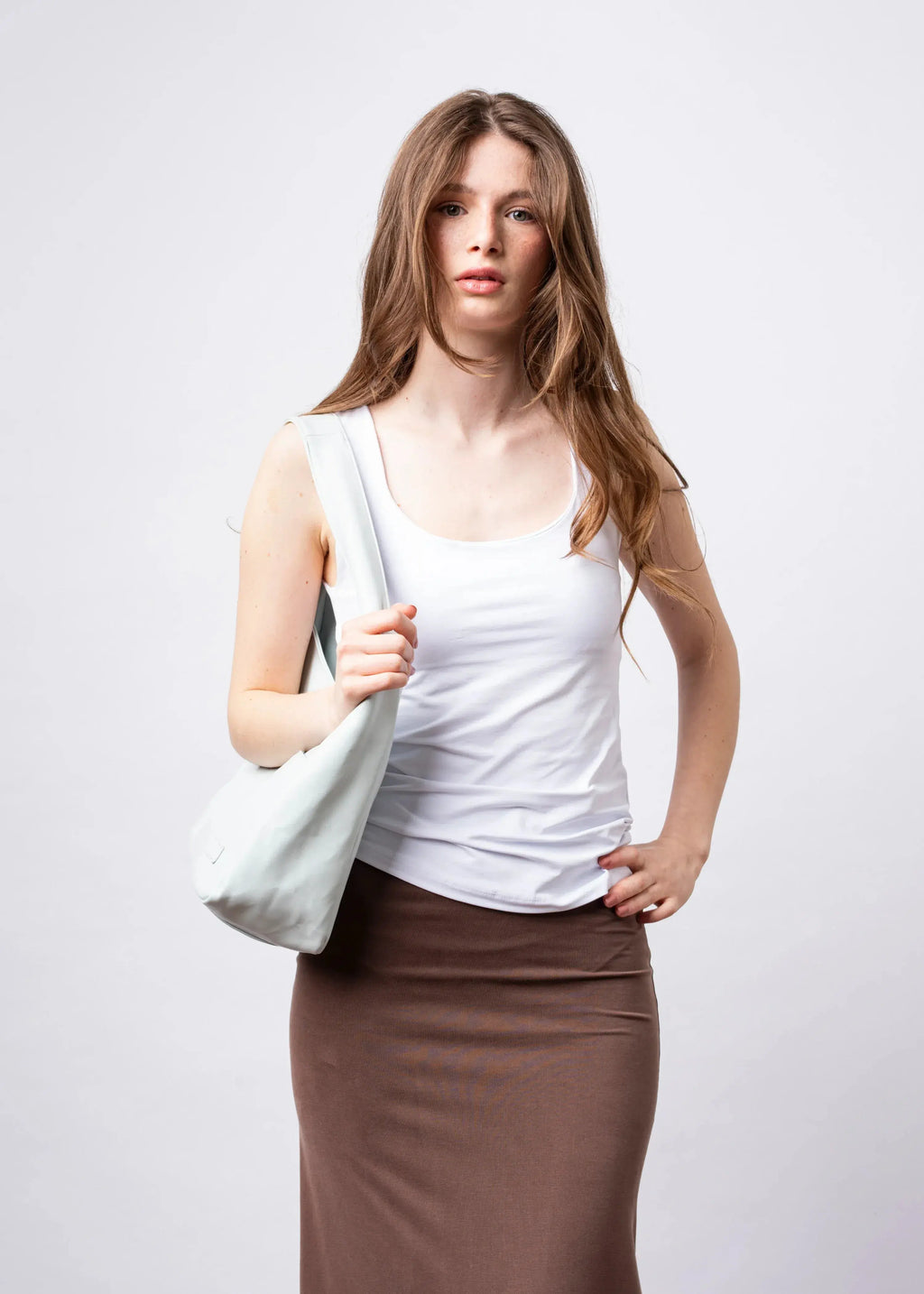 Timeless Bucket Shape Handbag — Structured Design, Spacious Interior