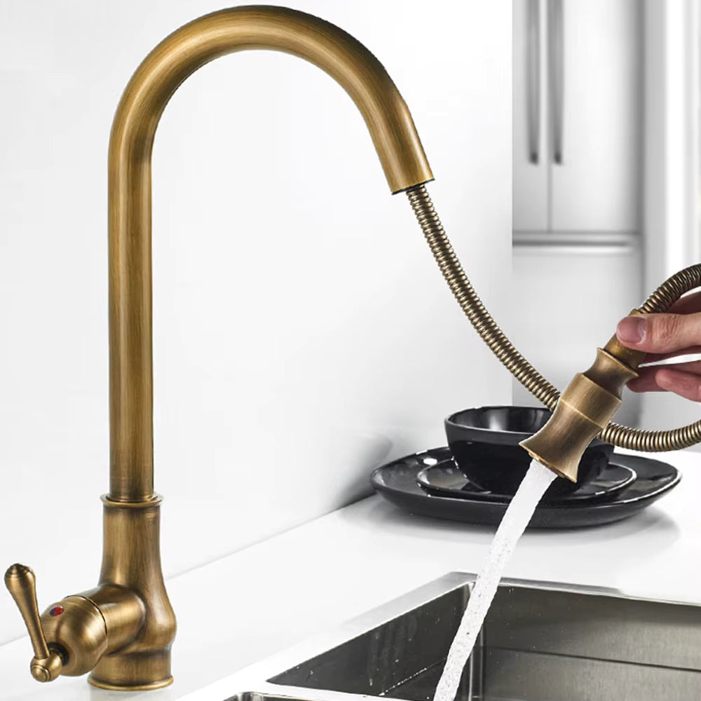 Rubinetto da cucina vintage in ottone antico VintageTap - Bocca girevole nera