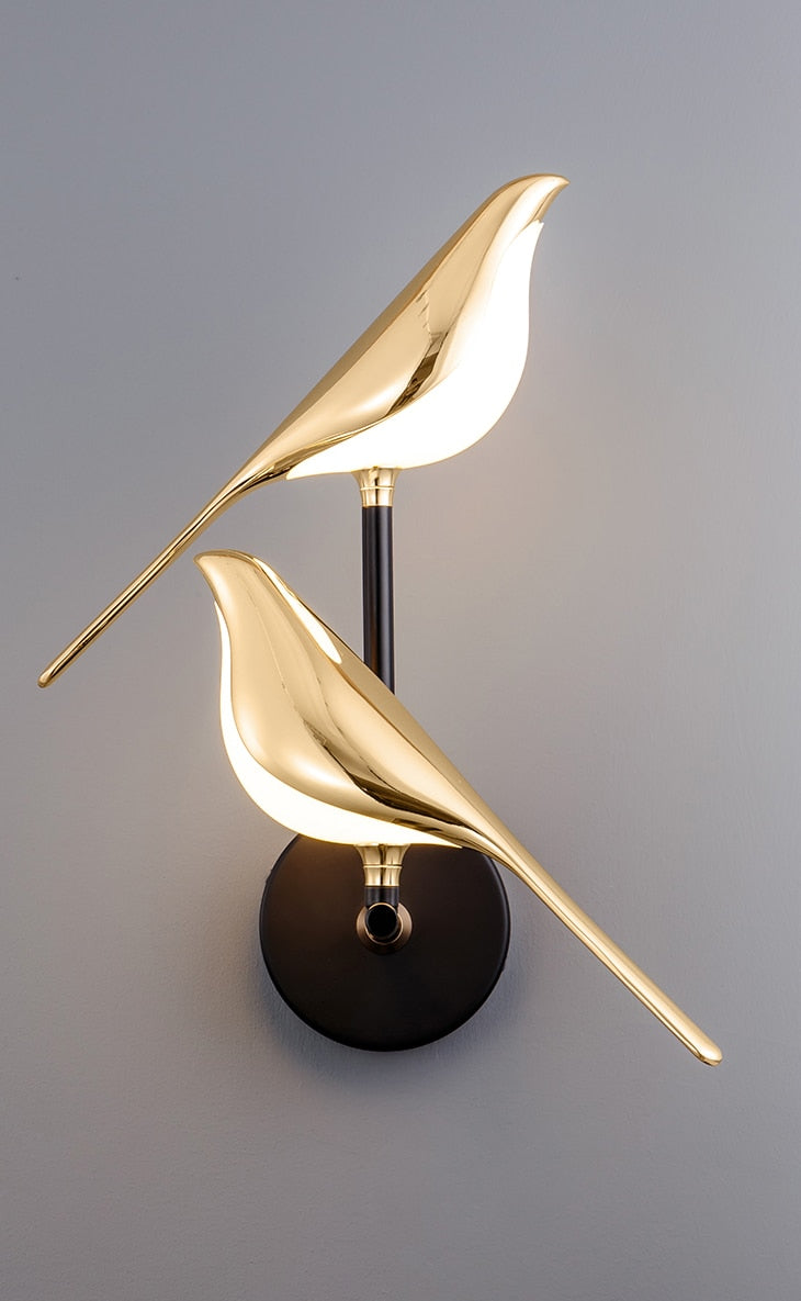 Σκανδιναβικό φωτιστικό τοίχου LED LumiBird με πουλί — Σκανδιναβικός σχεδιασμός