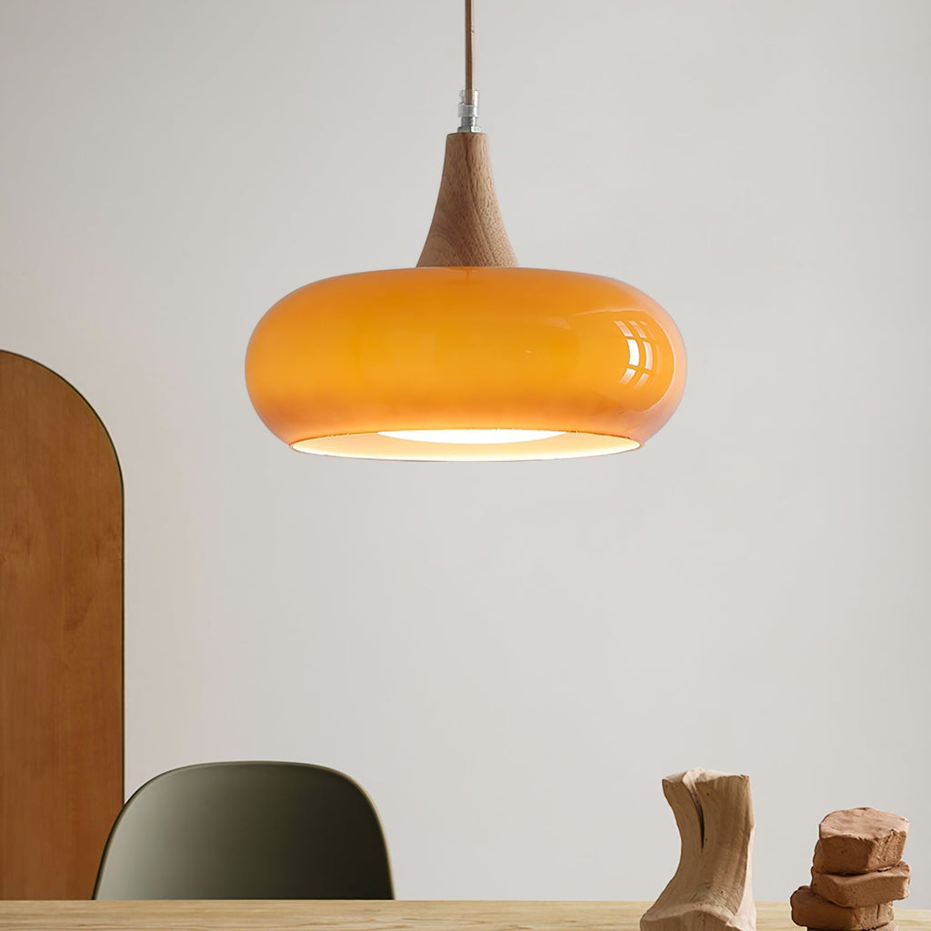Suspension Eloria — abat-jour en verre ambré, partie supérieure en bois