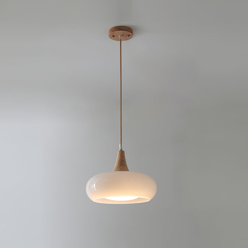 Suspension Eloria — abat-jour en verre ambré, partie supérieure en bois