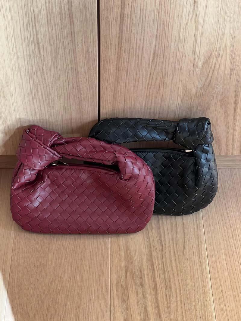 Sac à main en cuir végétalien tressé — Modèle léger à porter à l'épaule