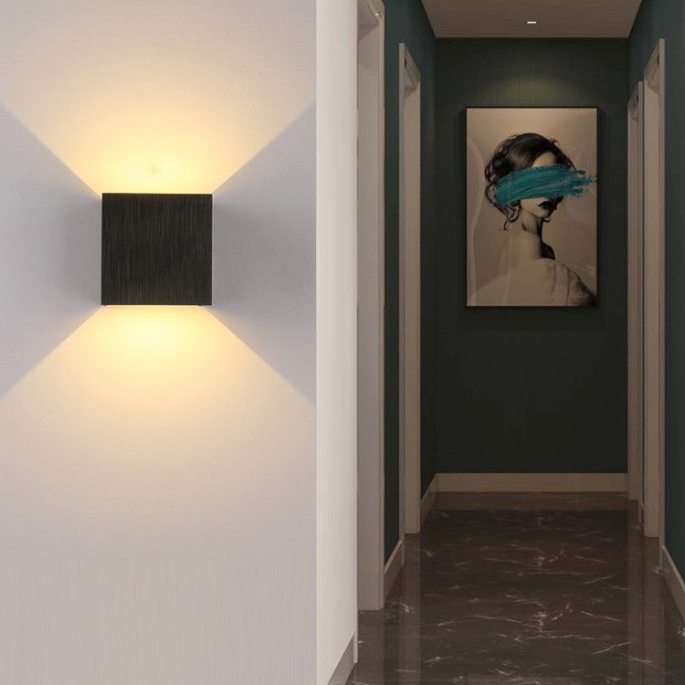 Kortárs, minimalista Asterra skandináv LED-es fali lámpa — lágy fénnyel
