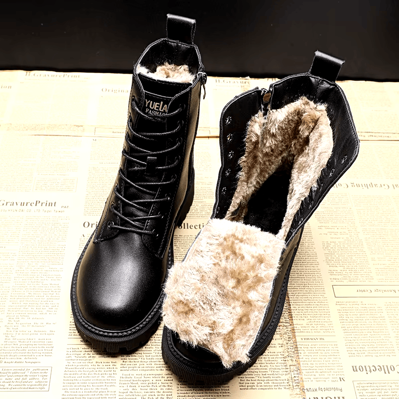 Stilvolle schwarze Stiefel von Élodie Lavin - Rutschfeste Wintersohle