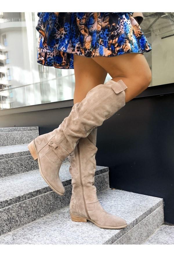 Gisela Damen-Lederstiefel mit Schaft bis zum Knie — Warm und bequem
