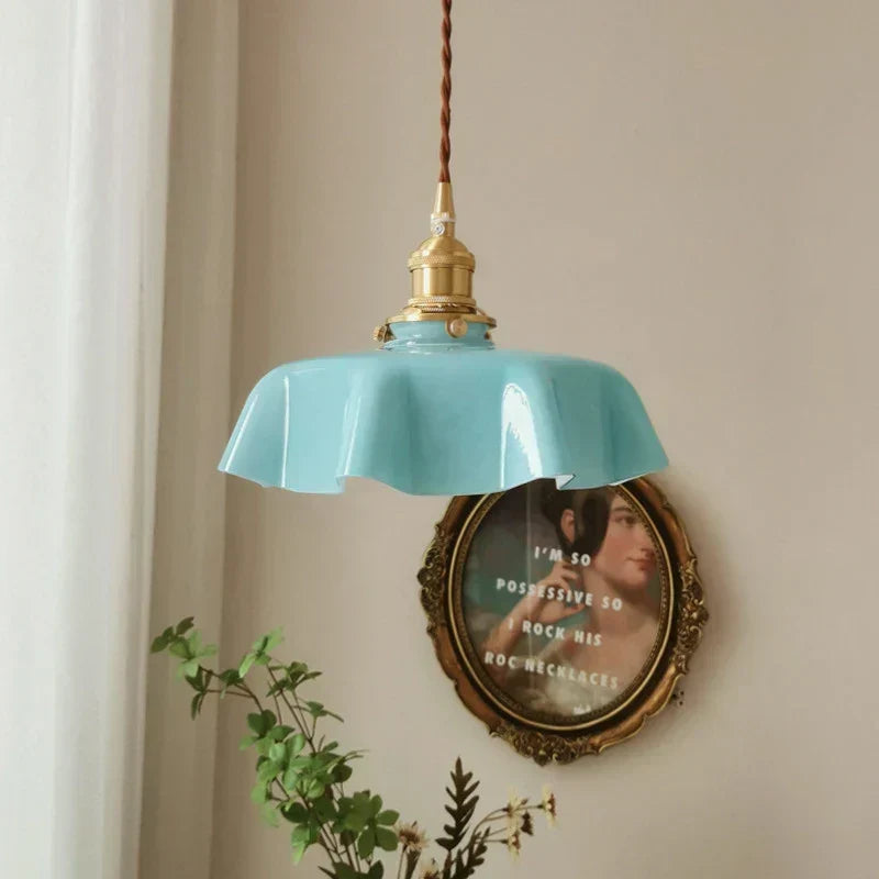 FrenchElegance mosiężna lampa wisząca — klasyczny, ciepły blask