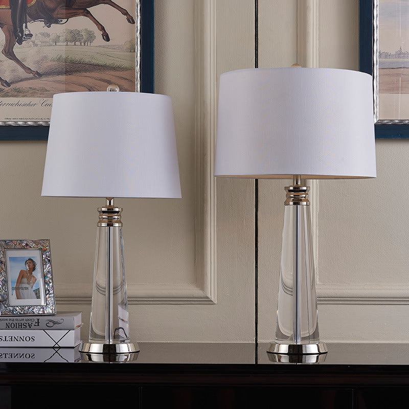 Modern Crystal Accent Table Lamp — Refined Design, Warm Focused Lighting