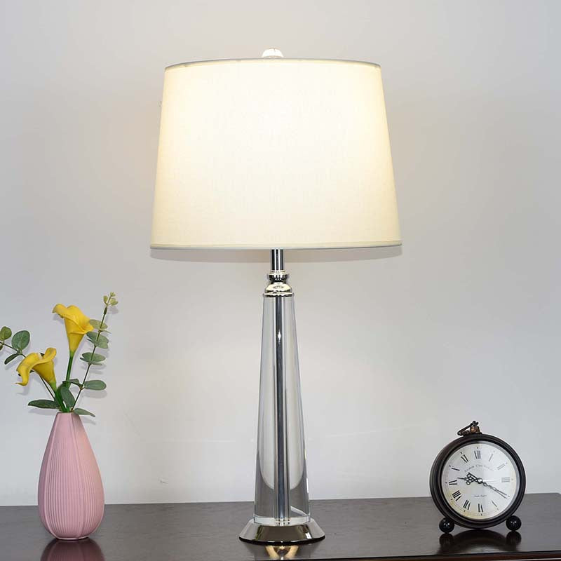 Modern Crystal Accent Table Lamp — Refined Design, Warm Focused Lighting