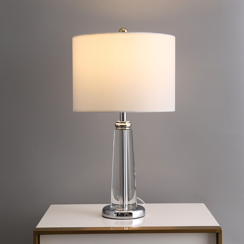Modern Crystal Accent Table Lamp — Refined Design, Warm Focused Lighting