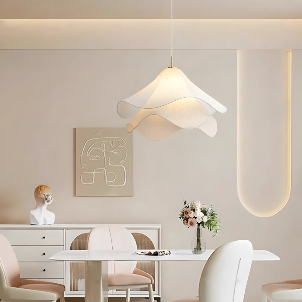 Flower Motif Fabric and Metal Ceiling Lamp — E27 Base