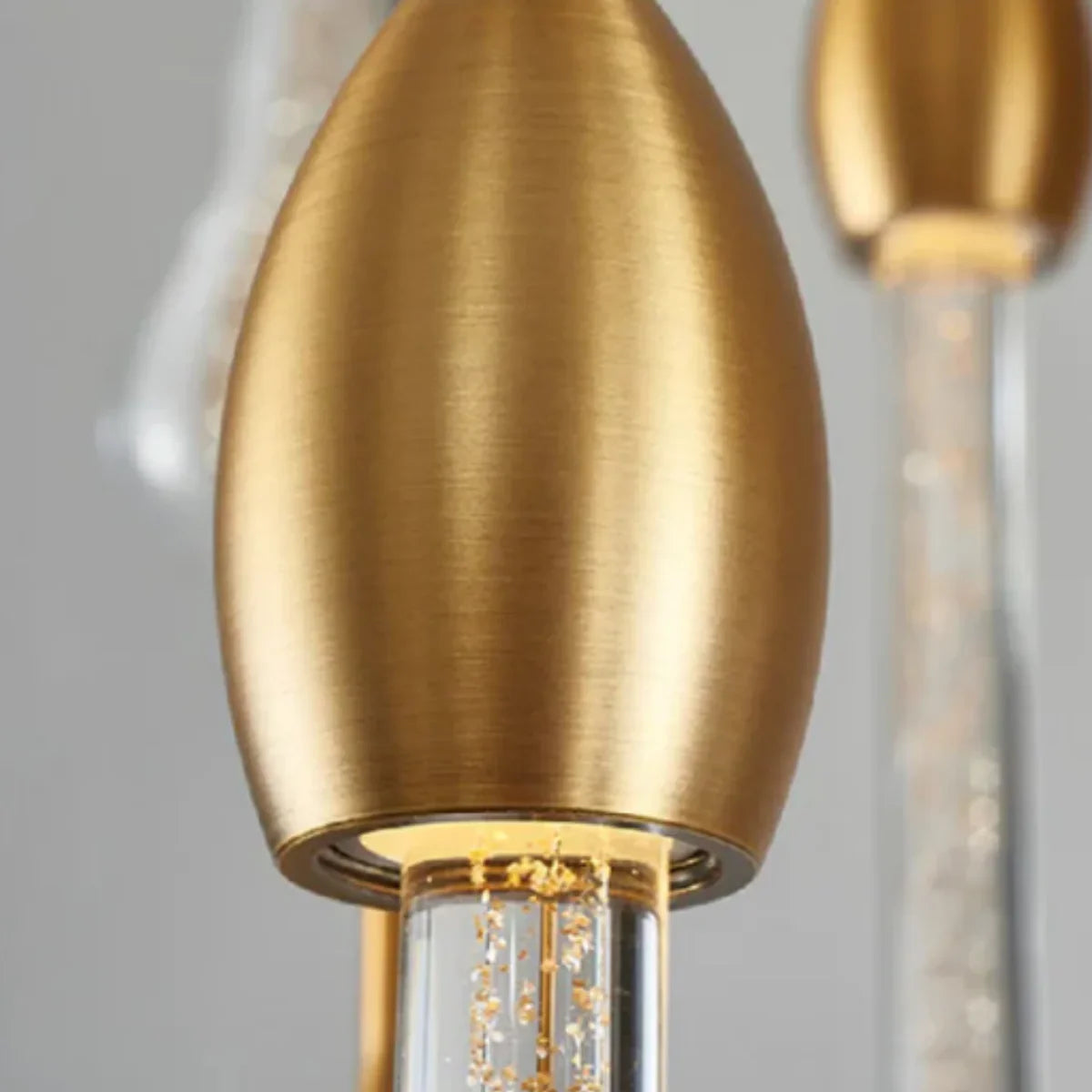 Lujoso candelabro de gotas de cristal con diseño en espiral - Flindria