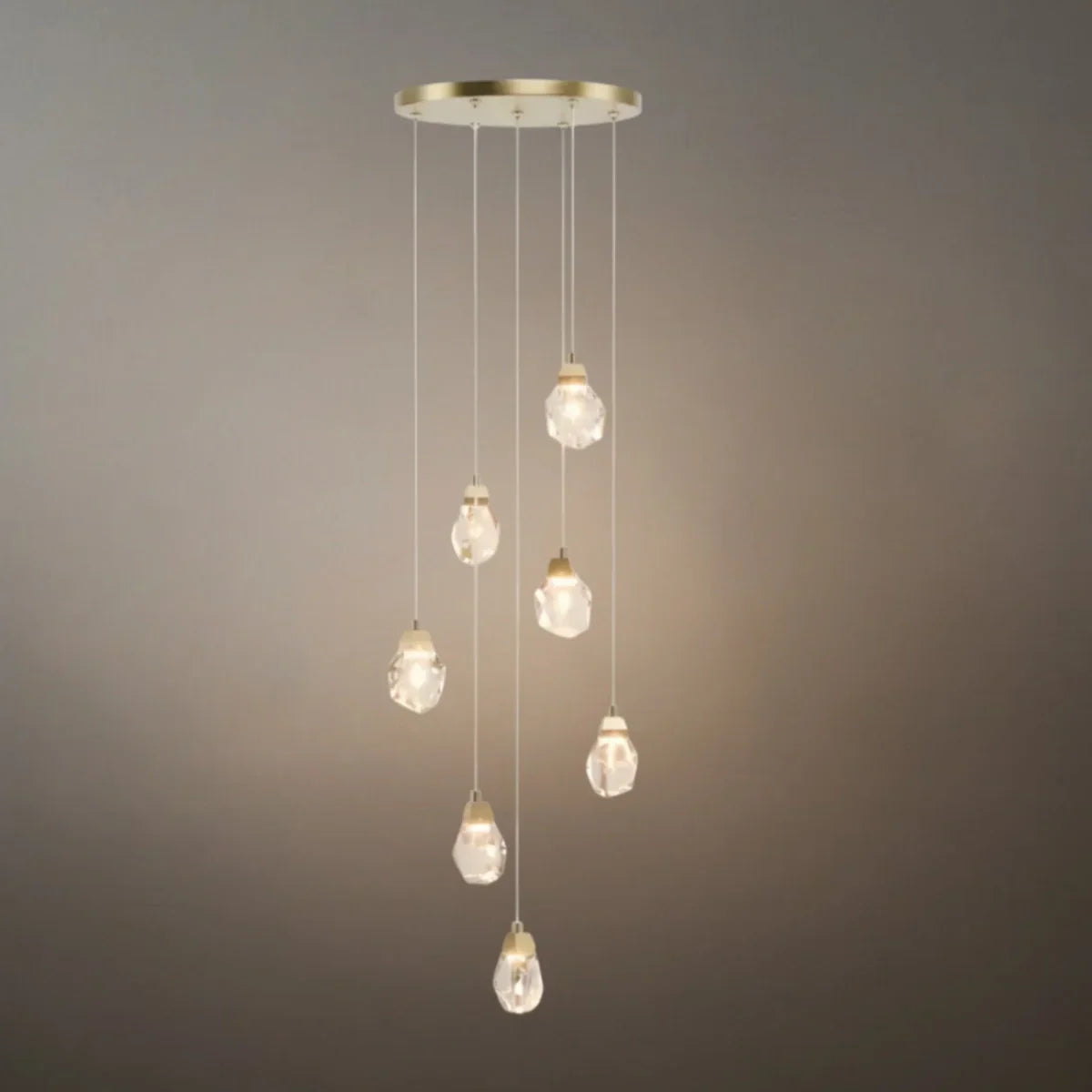 Luxury Crystal Chandelier - Shimmering Fixture for Dining Room & Grand Interiors - Flindria