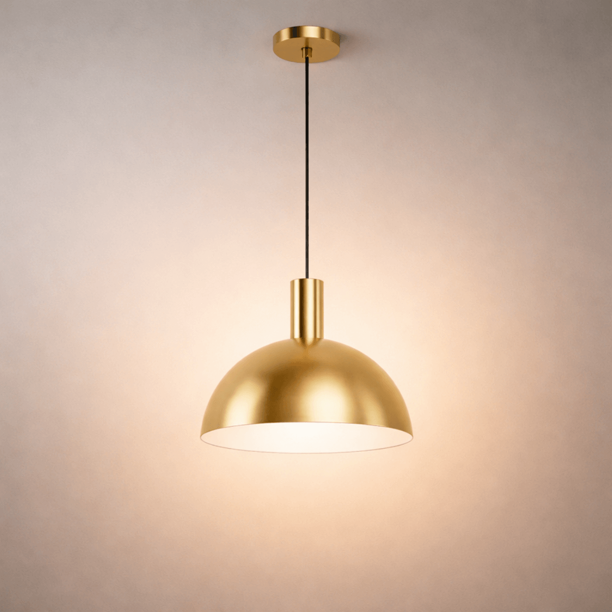 Lámpara colgante de mediados de siglo – Latón macizo en dorado cepillado/negro mate para comedor - Flindria