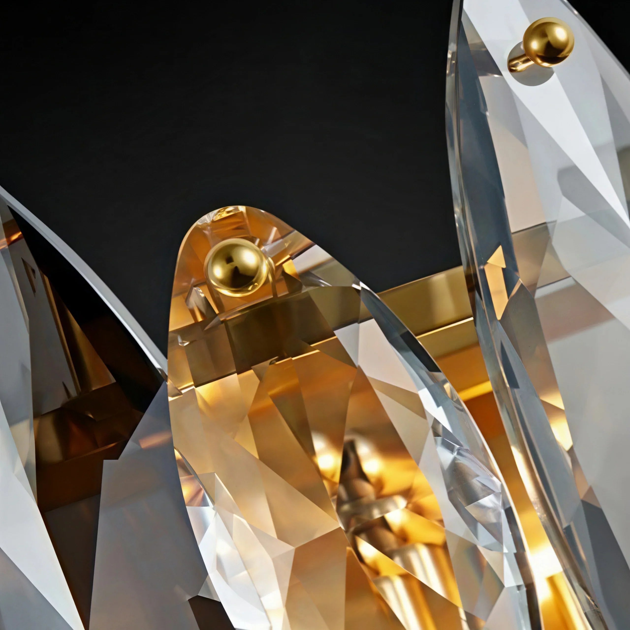 Lujoso colgante de cristal – Dorado y gris ahumado con cristales transparentes para comedor - Flindria
