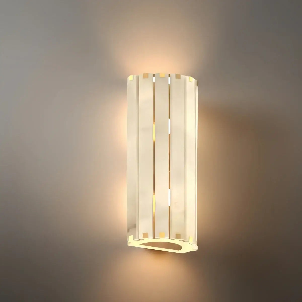 Applique murale verticale moderne en albâtre – Cadre en acier inoxydable pour couloir - Flindria