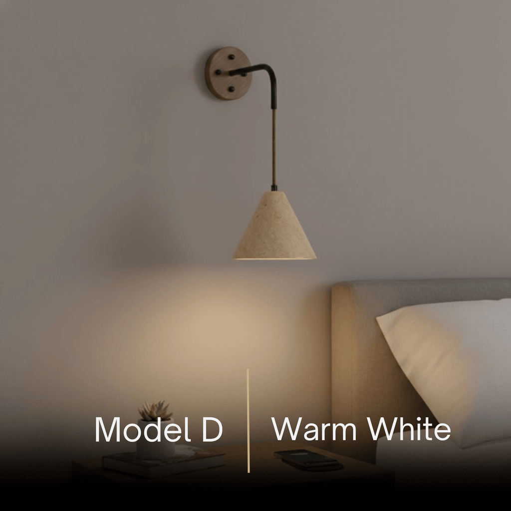 Lámpara de pared orgánica — Pantalla de travertino con casquillo de madera de nogal para mesita de noche - Flindria
