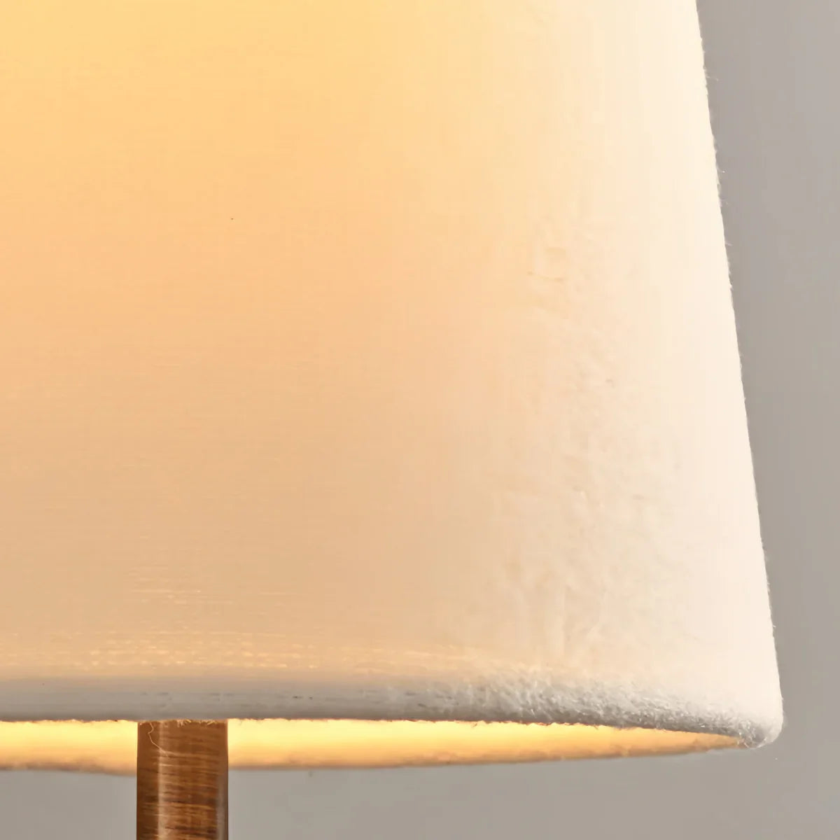 Mid-Century Wall Sconce – Fabric Shade and Wood Wall Light in Bronze for Bedroom - Flindria