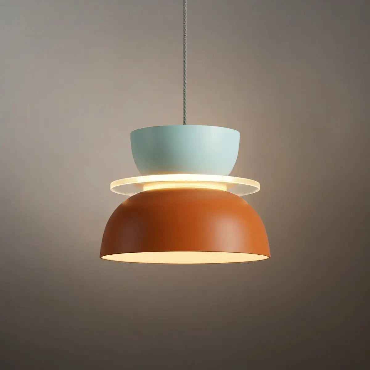 Art Deco Contrast Color Pendant Light - Metal Design for Dining Room - Flindria