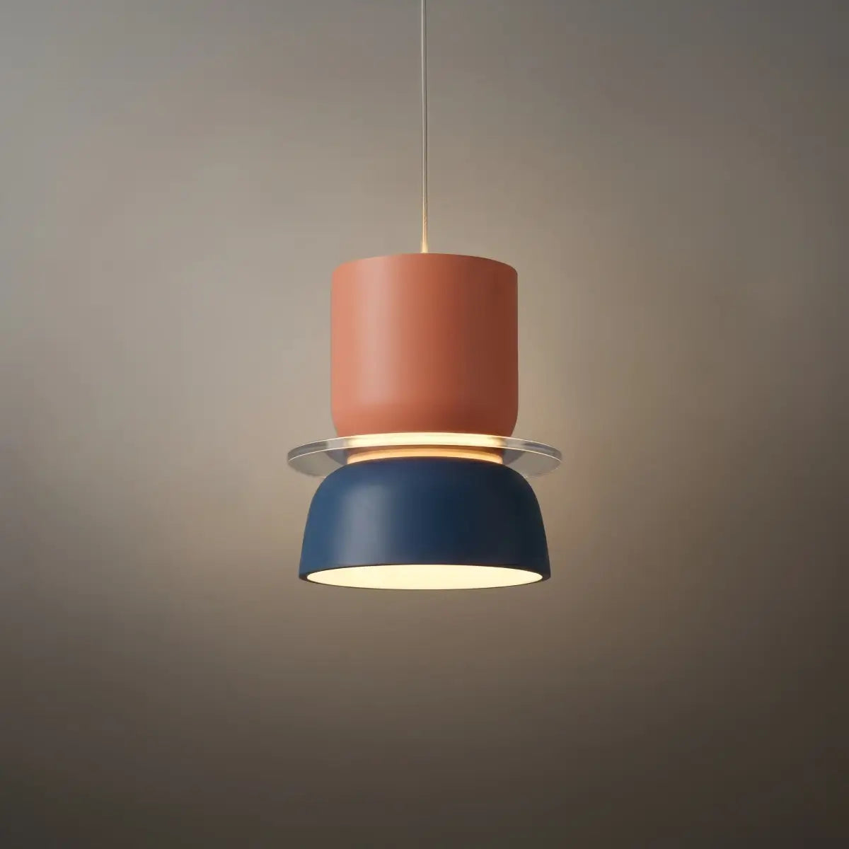 Art Deco Contrast Color Pendant Light - Metal Design for Dining Room - Flindria