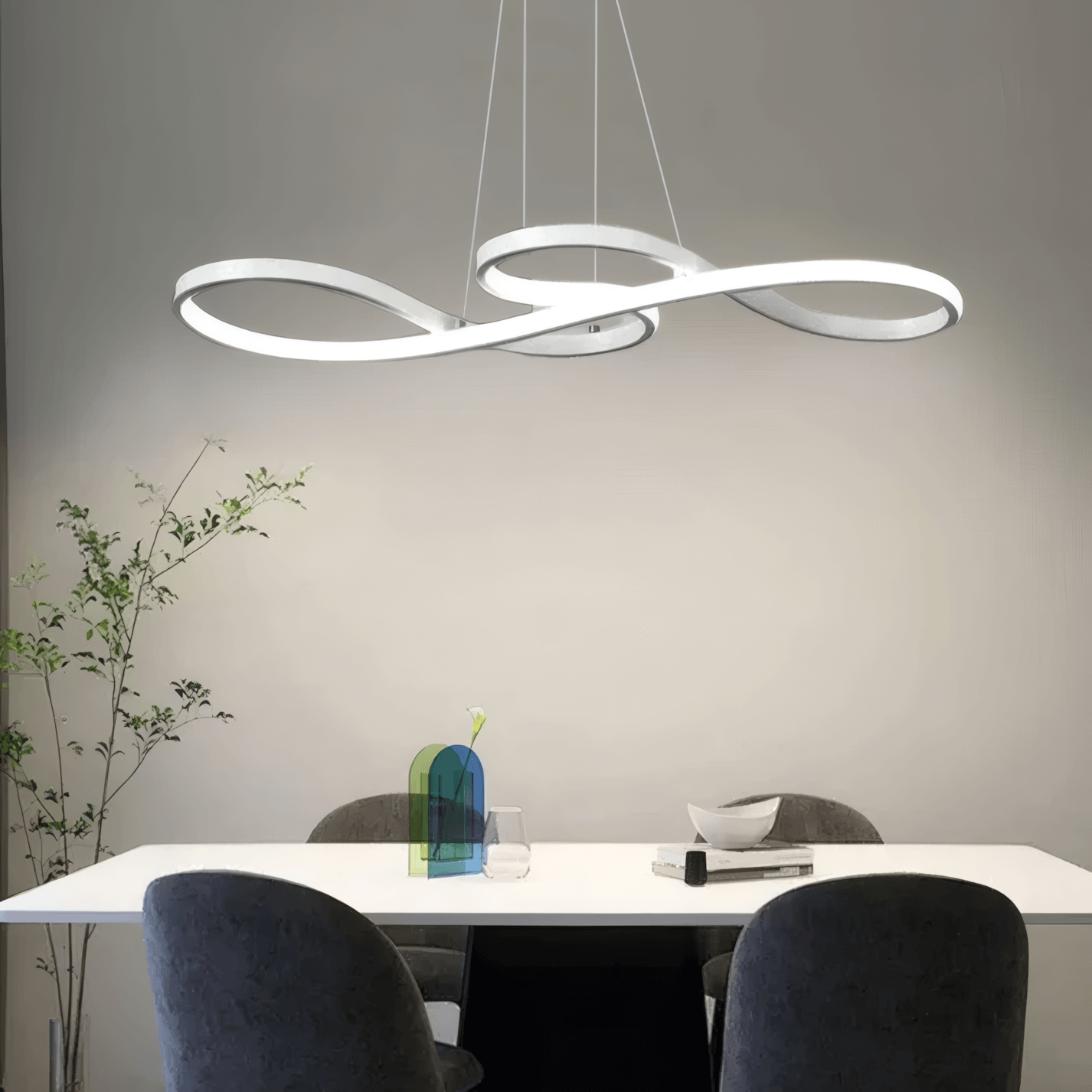 Lampada a sospensione a croce moderna – Metallo/acrilico bianco/nero o oro per sala da pranzo - Flindria