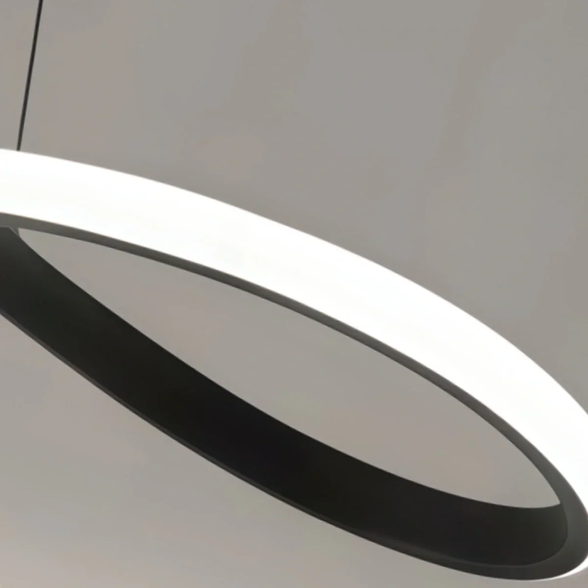 Lampada a sospensione a croce moderna – Metallo/acrilico bianco/nero o oro per sala da pranzo - Flindria