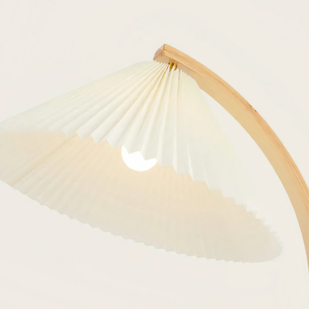 Modern Floor Lamp - Wood/Fabric in Beige/Coffee/White for Bedroom - Flindria