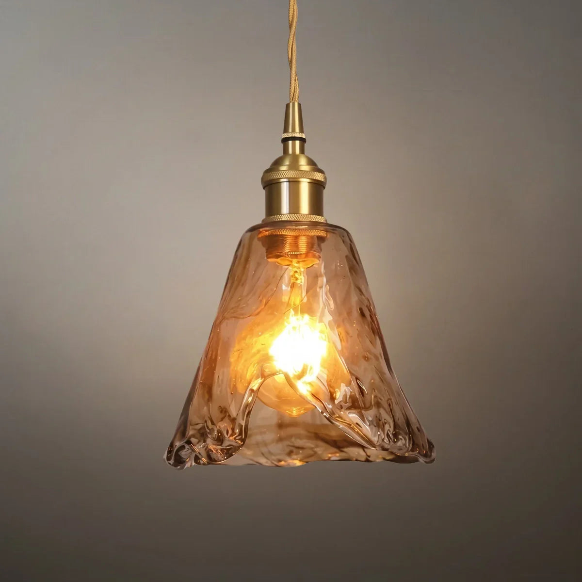 Suspension Rétro – Verre Ambre/Support Métal pour Salle à Manger - Flindria
