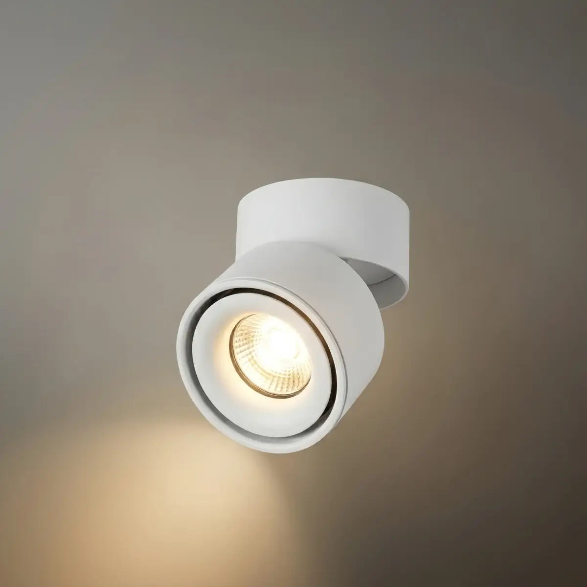 Modern Cylindrical Ceiling Light - Black/White Metal for Bedroom - Flindria