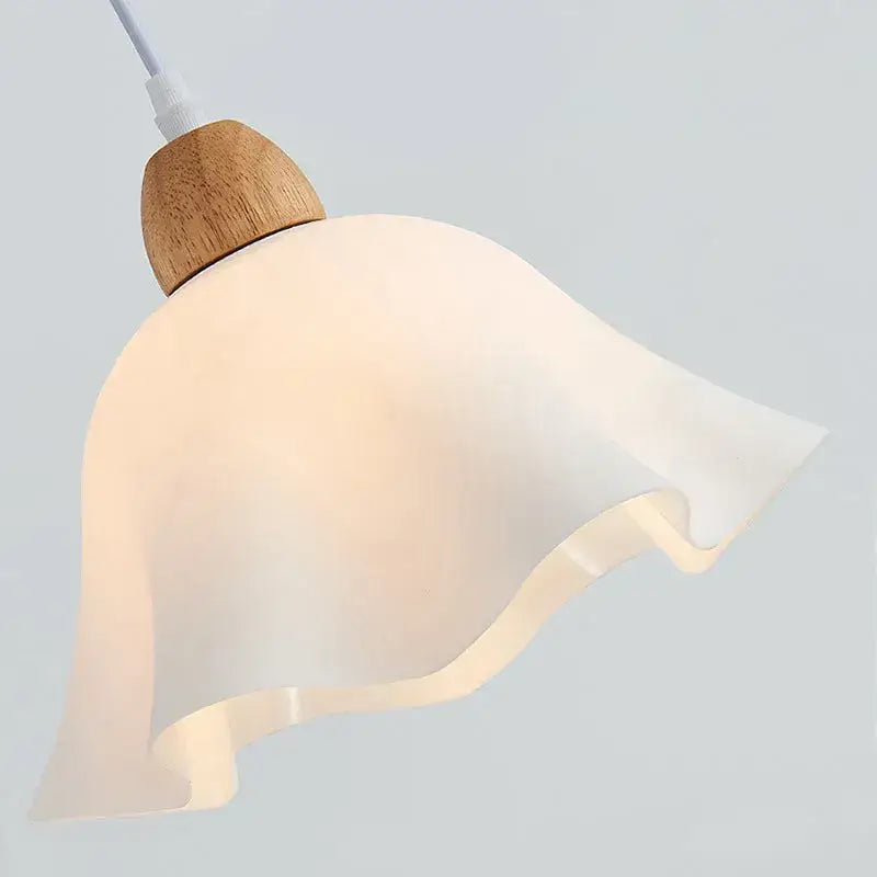 Nordic Flower LED Pendant Light – White Wood/Acrylic for Dining Room - Flindria