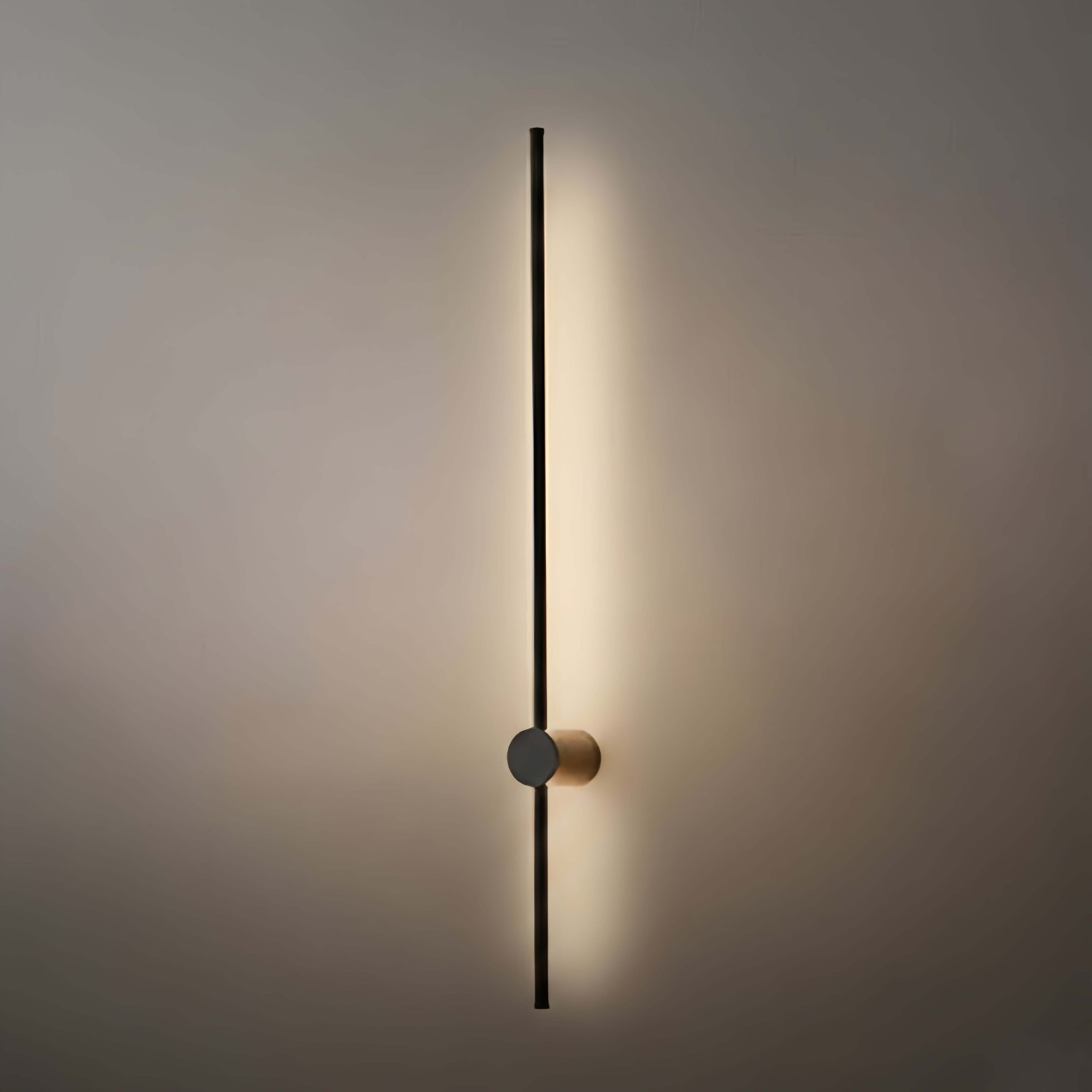 Minimalist Linear Wall Lamp – Black Modern Light for Living/Bedroom - Flindria