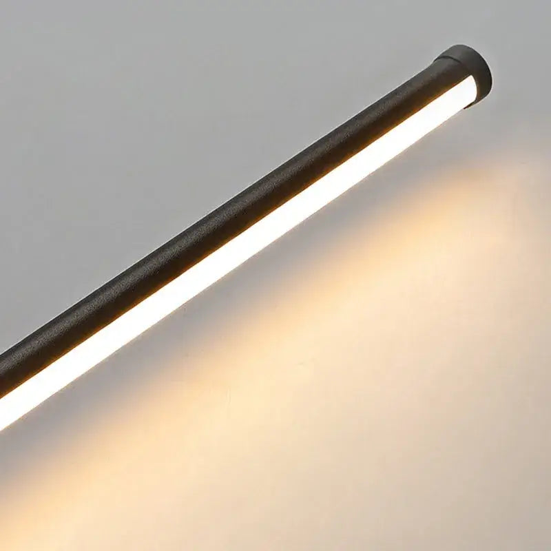 Minimalist Linear Wall Lamp – Black Modern Light for Living/Bedroom - Flindria