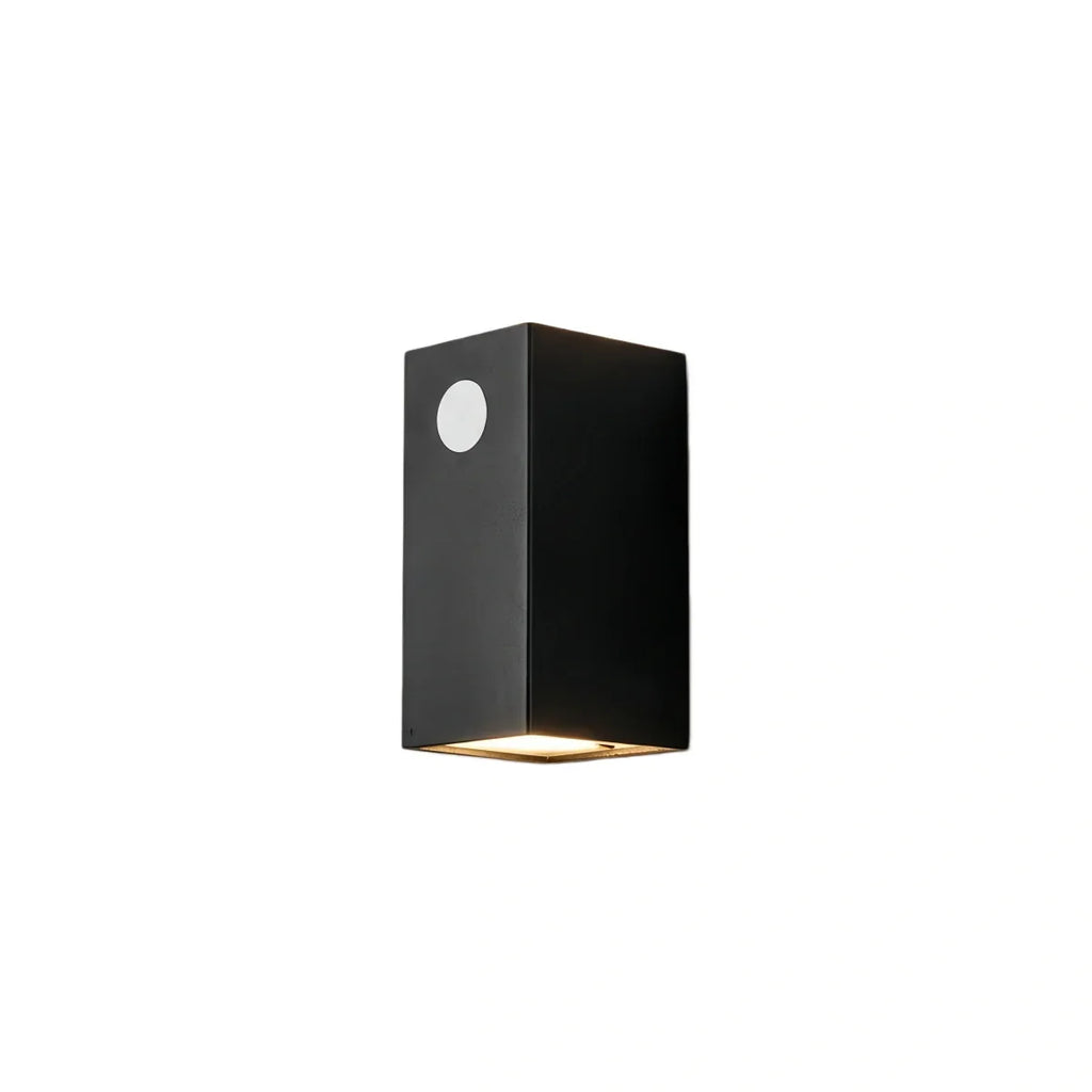 Minimalist Square/Cylindrical Outdoor Wall Lamp - Black Metal for Garden - Flindria
