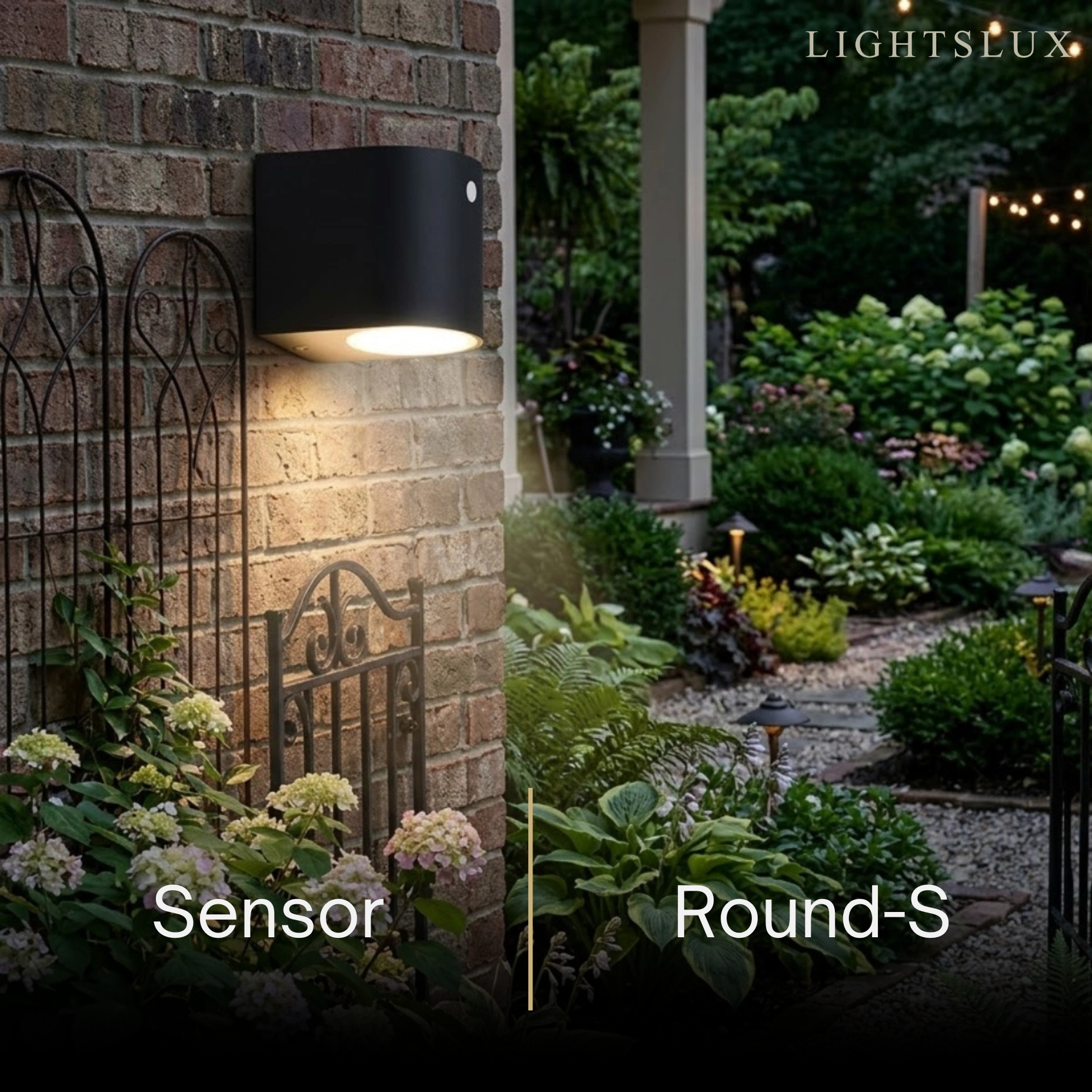 Minimalist Square/Cylindrical Outdoor Wall Lamp - Black Metal for Garden - Flindria