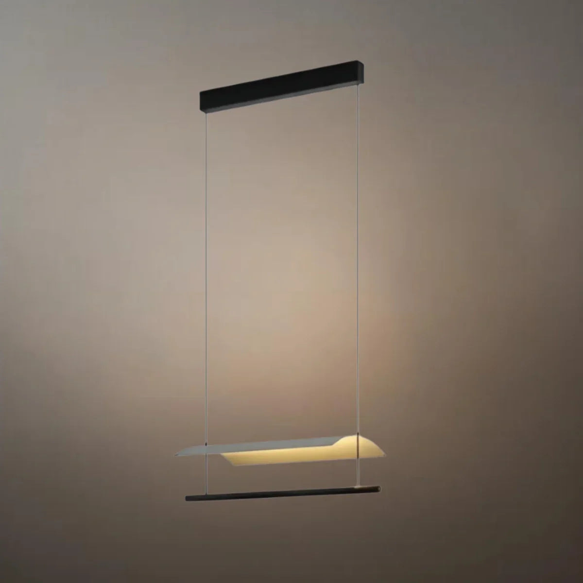 Minimalist Linear Pendant Light - Black Metal for Living Room/Dining Room - Flindria