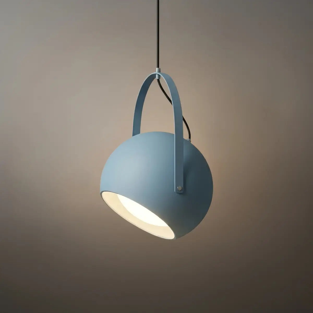 Nordic Art Deco Pendant Light — 5-Color Metal for Bedroom - Flindria